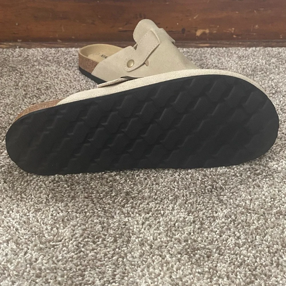 Tan Clogs - Picture 3 of 3